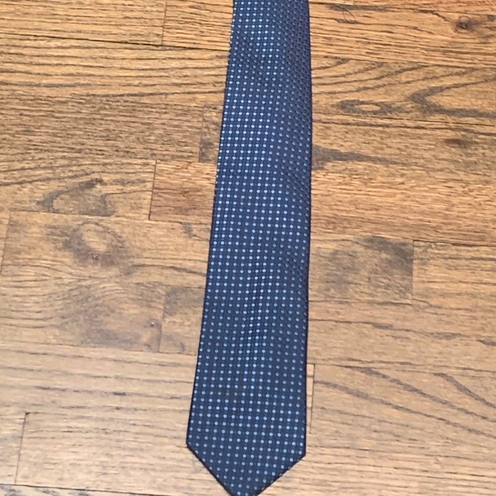 Kenneth Cole Blue Polka Dot Tie